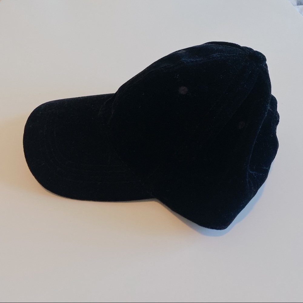 Black Velvet Cap